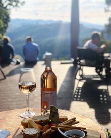 thefoodandwinemarshall shows us how it's done at Brindabella Hills Winery