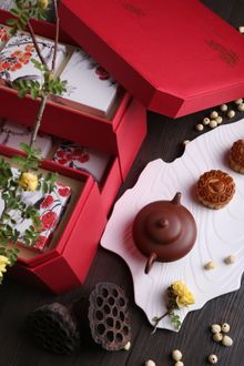 泼墨趣意中秋礼盒（12粒）NUO Splash-ink Painting Box (12 pieces) 