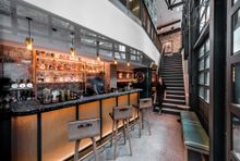 VEDA, the city’s first flagship vegetarian restaurant in a hotel, is now open in the ultra-conveniently located Ovolo Central on Arbuthnot Road, bringing an exciting array of vegetarian dishes to Hong Kong.