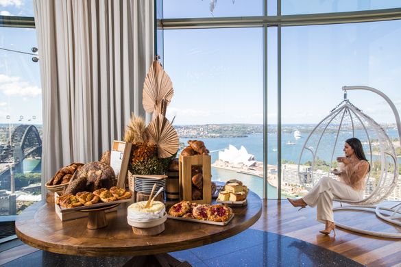 Breakfast in the Sky, Altitude, Shangri-La Hotel, Sydney Breakfast in the Sky, Altitude, Shangri-La Hotel, Sydney