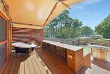 NRMA Woodgate Beach Holiday Park – Safari Tent Outdoor Bath