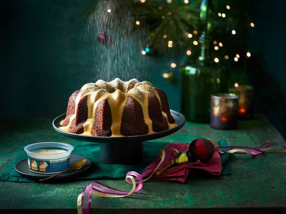 Sticky Gingerbread Bundt Sticky Gingerbread Bundt