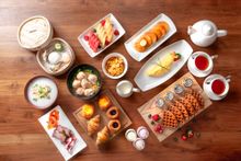 Buffet Breakfast at Cafe East