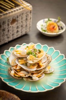 Clams with Sake
