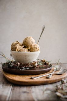 Gingerbread Ice Cream