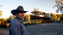 Richard Kinnon with the Pride of the Murrau