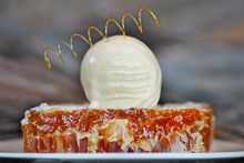 WharekauhauWild Native Bush Honeycomb Ice-Cream.