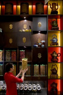 Sho tea display