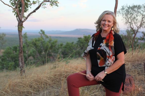 Lyndey overlooking Kununurra Lyndey overlooking Kununurra