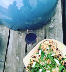 Authentic, handcrafted wood-fired pizza ovens.