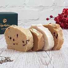Fudge Kitchen Christmas 4 slice slab fudge box