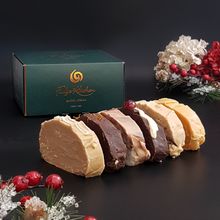 Fudge Kitchen Christmas: 6 slice slab fudge box