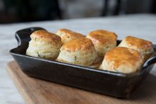 Chuck steak, shallots, Cheddar & parsley suet scone meat pie