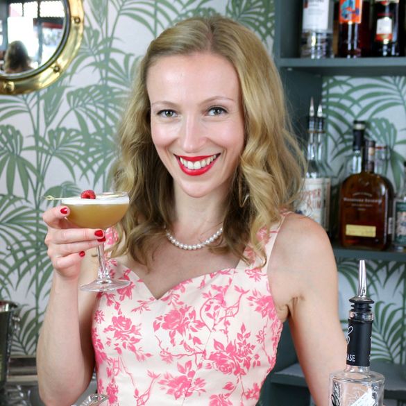 Lady Tipplesworth, aka Frankie Snobel, Tipplesworth Cocktails Founder Lady Tipplesworth, aka Frankie Snobel, Tipplesworth Cocktails Founder