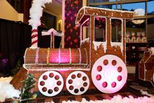 Giant Gingerbread House by Anna Polyviou, Shangri-La Hotel, Sydney
