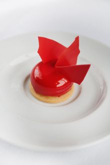 草莓罗勒巧克力芝士蛋糕 Strawberry and basil chocolate cheesecake