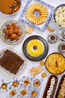 Chá Gordo features authentic Macanese snacks