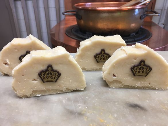 limited edition Royal Wedding Lemon & Elderflower fudge from Fudge Kitchen limited edition Royal Wedding Lemon & Elderflower fudge from Fudge Kitchen
