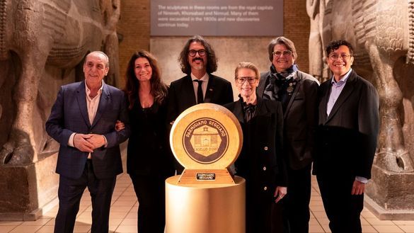 From Right, Gennaro Contaldo, Maddalena Fossati Dondero, Simone Ficarelli, Cornelia Poletto, Cathy Strange and Carlos Yescas 